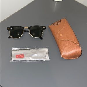Ray Ban Sunglasses Black & Gold